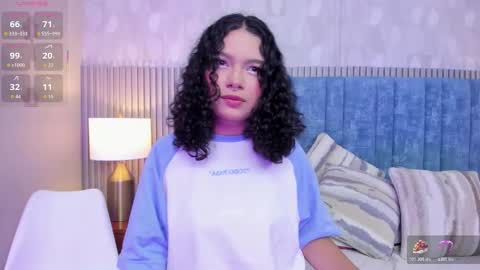 Daisy Flower online show from 12-18-25, 02:06