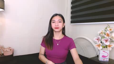 Snapshot of prettyakhira chatting on 02-05-26, 06:07 prettyakhira online show from 02-05-26, 06:07