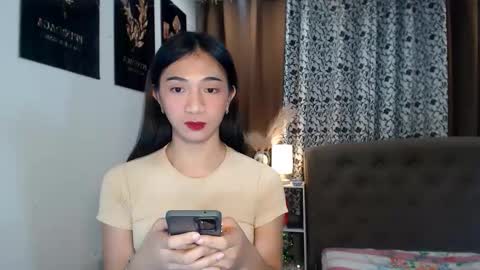 prettyakhira online show from 03-18-26, 03:37