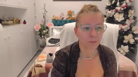 wilma online show from 11-24-25, 06:57