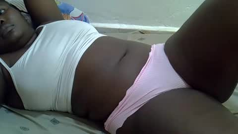 Snapshot of prettybooty1 chatting on 10-16-25, 08:48 prettybooty1 online show from 10-16-25, 08:48