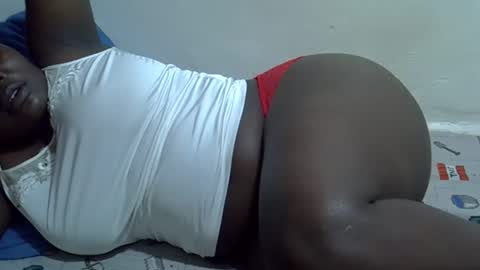 Snapshot of prettybooty1 chatting on 11-29-25, 07:06 prettybooty1 online show from 11-29-25, 07:06