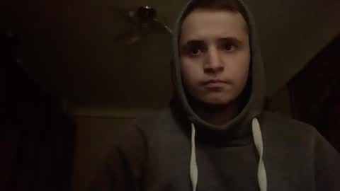 prettyboyhot01 online show from 09-30-25, 12:21