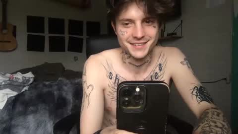 pretty boy online show from 12-10-24, 05:55