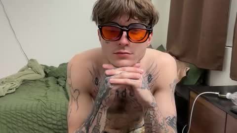 pretty boy online show from 03-26-26, 05:24