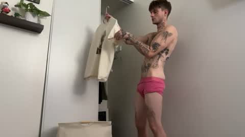 Snapshot of prettyboyszn chatting on 06-30-26, 03:51 pretty boy online show from 06-30-26, 03:51