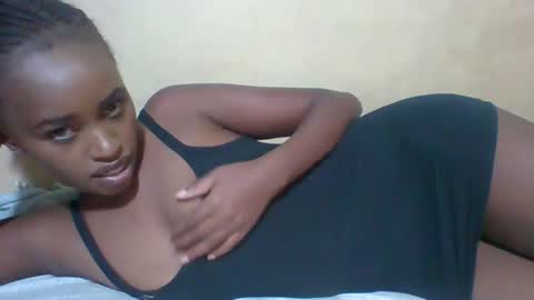 Snapshot of prettycarl_2 chatting on 01-23-25, 10:22 prettycarl_2 online show from 01-23-25, 10:22