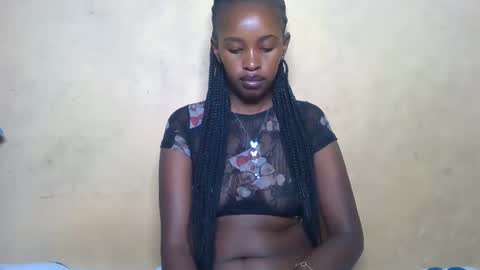 Snapshot of prettycarl_2 chatting on 10-15-25, 02:22 prettycarl_2 online show from 10-15-25, 02:22