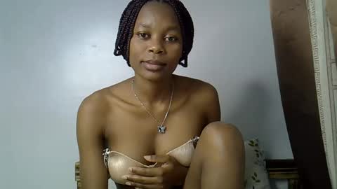 Snapshot of prettycoco_ chatting on 05-22-26, 03:39 coco online show from 05-22-26, 03:39