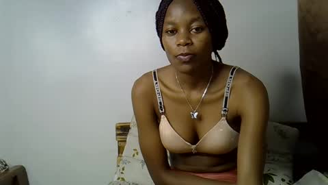 Snapshot of prettycoco_ chatting on 05-23-26, 03:45 coco online show from 05-23-26, 03:45