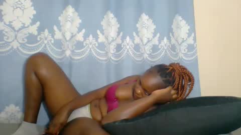 SHANIA online show from 10-08-25, 12:03