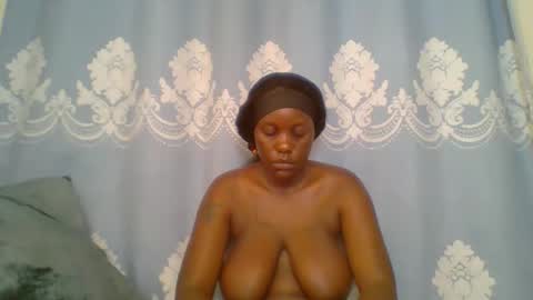 Snapshot of prettydarkskin002 chatting on 04-03-26, 05:49 SHANIA online show from 04-03-26, 05:49