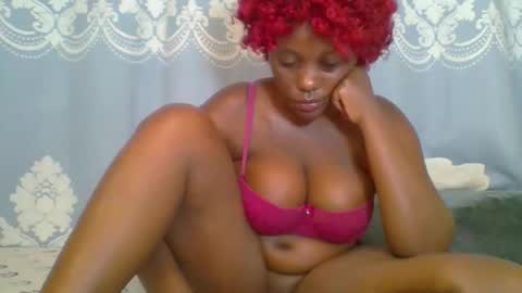 Snapshot of prettydarkskin002 chatting on 04-09-26, 07:36 SHANIA online show from 04-09-26, 07:36