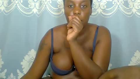 SHANIA online show from 06-12-26, 08:52