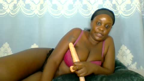 SHANIA online show from 07-02-26, 09:54