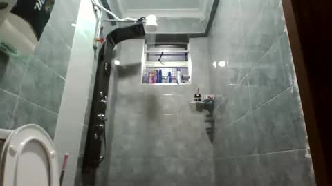 Snapshot of prettydulce chatting on 02-15-26, 03:36 prettydulce online show from 02-15-26, 03:36