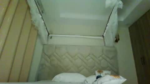 Snapshot of prettydulce chatting on 03-01-26, 03:47 prettydulce online show from 03-01-26, 03:47