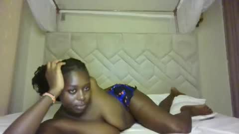 prettydulce online show from 05-01-26, 03:22