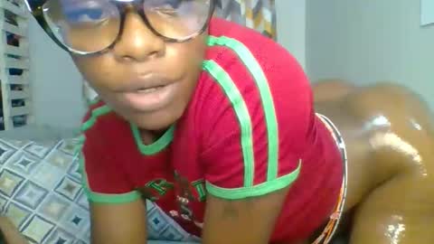 PrettyEla online show from 02-14-26, 12:29