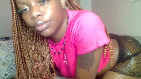 Snapshot of prettyela chatting on 07-05-26, 01:56 PrettyEla online show from 07-05-26, 01:56