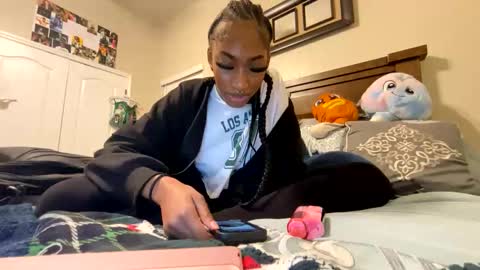 prettyfacefemale online show from 02-12-26, 03:45