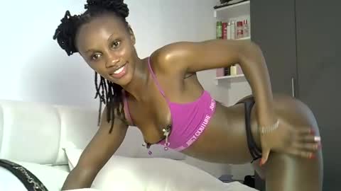 Pretty darkskin doll online show from 02-09-26, 10:52
