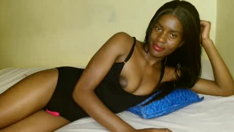 Snapshot of prettygoddess1 chatting on 06-04-26, 05:13 Mary online show from 06-04-26, 05:13