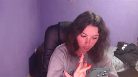 prettyjulliette online show from 02-08-25, 04:57