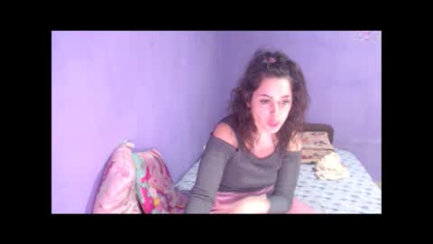 prettyjulliette online show from 03-09-25, 04:22