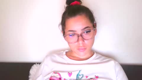 prettyjulliette online show from 10-24-25, 11:28