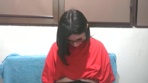 prettyjulliette online show from 03-24-26, 05:29