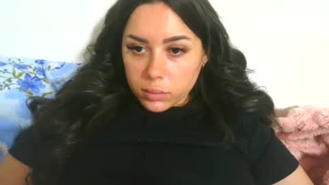 Snapshot of prettyjulliette chatting on 06-24-26, 06:18 prettyjulliette online show from 06-24-26, 06:18
