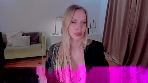 Eva online show from 03-03-25, 02:04