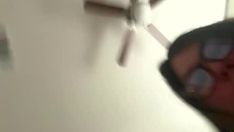 Snapshot of prettylatinamomma01 chatting on 02-10-26, 08:02 prettylatinamomma01 online show from 02-10-26, 08:02