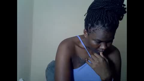 LILIAN online show from 03-08-26, 02:04