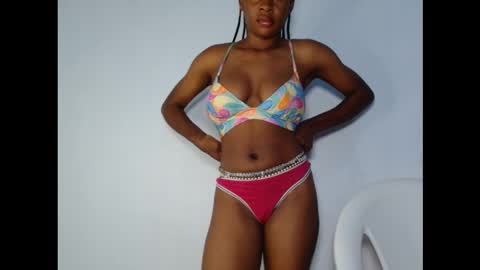 evelyn online show from 10-18-25, 09:43