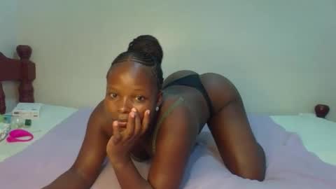 Snapshot of prettymelly_ chatting on 06-01-26, 05:36 Melly online show from 06-01-26, 05:36