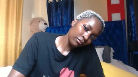 Snapshot of prettyquee chatting on 02-20-26, 06:59 sasha online show from 02-20-26, 06:59