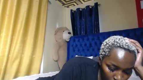 Snapshot of prettyquee chatting on 02-21-26, 08:59 sasha online show from 02-21-26, 08:59