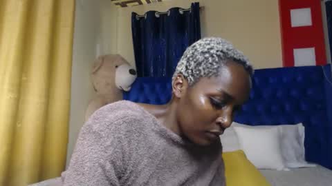 Snapshot of prettyquee chatting on 02-24-26, 12:58 sasha online show from 02-24-26, 12:58