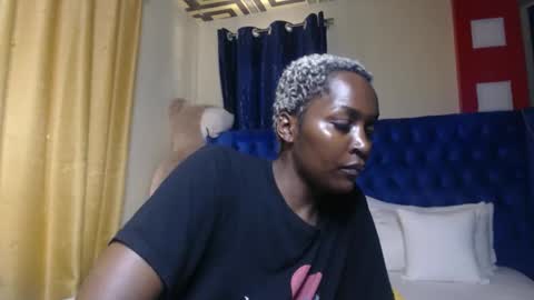 Snapshot of prettyquee chatting on 03-17-26, 10:18 sasha online show from 03-17-26, 10:18