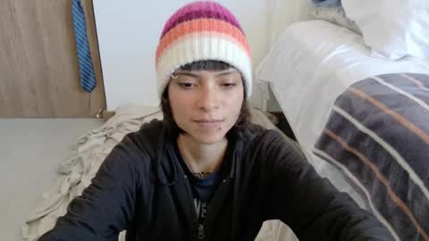 Juli online show from 01-17-26, 05:49