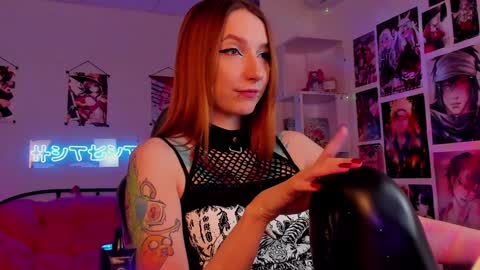 Snapshot of prettyreckess chatting on 12-23-24, 07:49 Mila -NONUDE MODEL online show from 12-23-24, 07:49