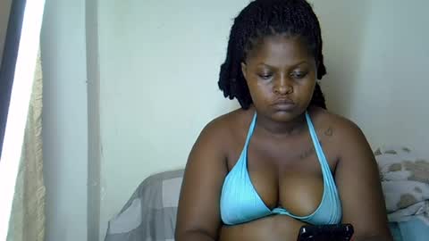 prettyriss online show from 06-19-26, 05:50