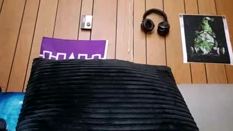 prettysolidd7 online show from 02-20-25, 10:05