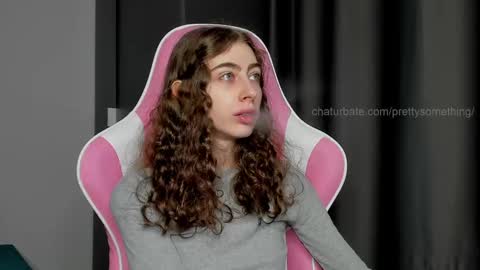 Sophie  next stream will be at Monday  i will wait you guys  online show from 03-11-25, 09:02