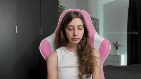 Sophie  next stream will be at Monday  i will wait you guys  online show from 04-16-26, 07:09