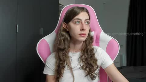 Sophie  next stream will be at Monday  i will wait you guys  online show from 04-25-26, 02:14