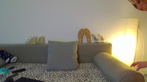 prettyvanessa online show from 10-19-25, 07:31