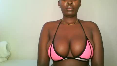 prettyvishy online show from 02-15-25, 07:38